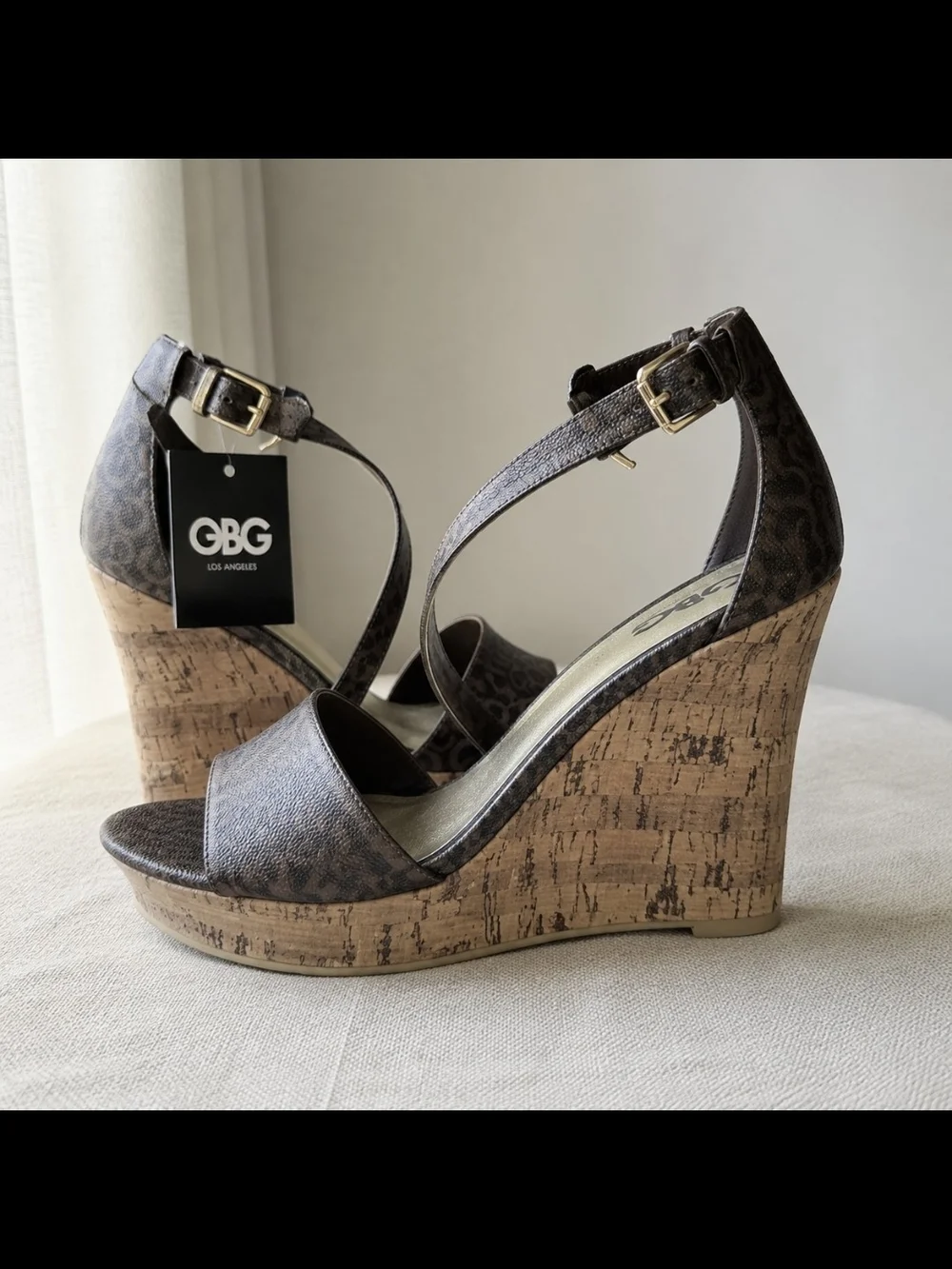 New G by GUESS GBG Monogram Cork Platform Wedge Sandals 7.5